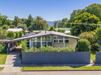 Spacious, effortless and move in ready