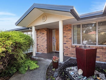 Privacy In Kamo! Bush Views!