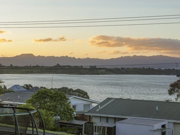 Incredible Opportunity - Bring Your Offers!