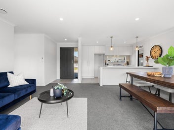 UNDER $1M in Cambridge East – Yes, UNDER $1M