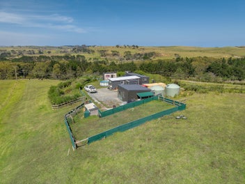 Image 1 of 18