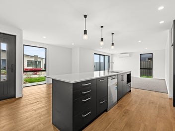 Private, secure 3 bedroom 2 Bathroom