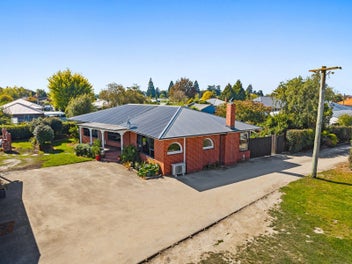 Town convenience, lifestyle space