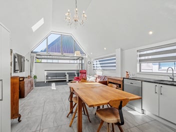 Central City Gem $545K - $595K