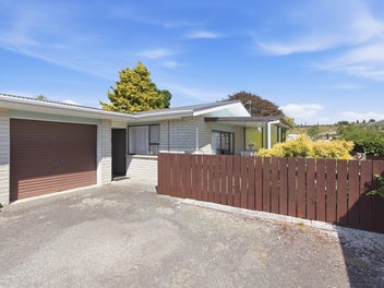 RETIREES, INVESTORS, DOWNSIZE OPTION