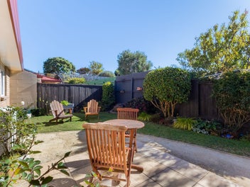 Private Living & Prime Location