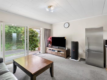 Entry level to Central Howick!