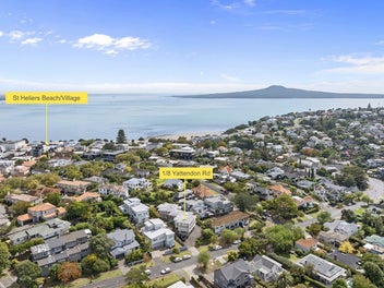 Entry to the Bays - Without the Bays Price Tag