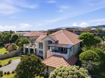 Beautifully Positioned - Exceptional Family Living