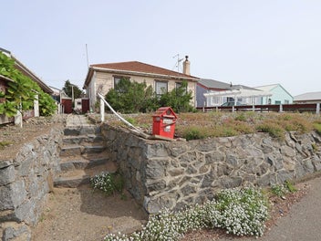 Get Yourself A Bargain!