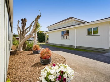 Home, Heart & Huge Shed