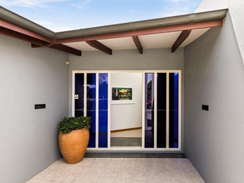 Greenmeadows Elegance – Now Priced at $1,175,000