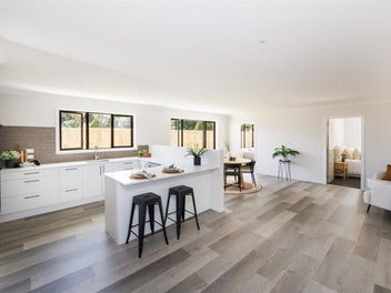 TEAM LEWIS - STYLISH BRAND NEW BUILD