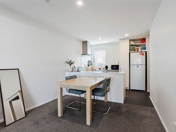 CENTRAL CITY - WITHIN A SAFE GATED COMPLEX