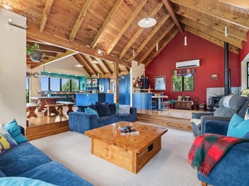 A Standout Home With Exceptional Views