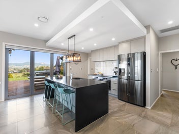 Stunning Lifestyle Property