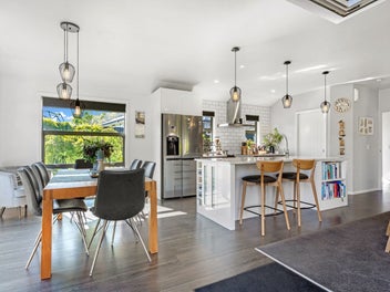 Luxury Living and a Slice of Serenity!