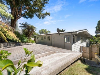 Elevated, Sunny & Family Ready!