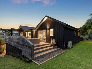 Modern Living With Room To Roam