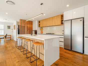 Modern style, Massive space