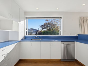 Excellent location on a section worth having