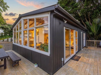 Beachfront Bach with grandstand water views