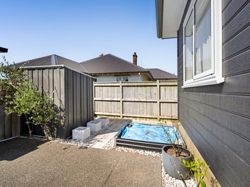 Compact Modern Living, Made Easy