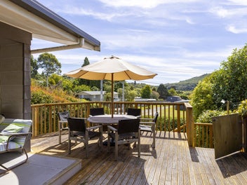 Easy and Enjoyable Holidaying on Pihanga