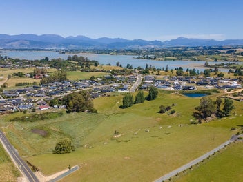 Dual-Income – House & Minor Dwelling -...