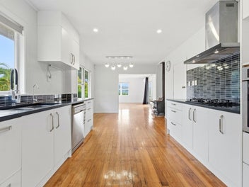 URGENT SALE - NO PLAN B