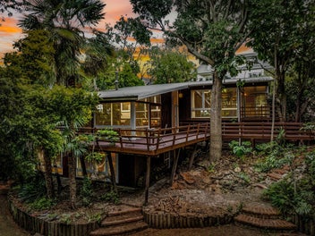 Welcome to Your Private Treehouse Sanctuary