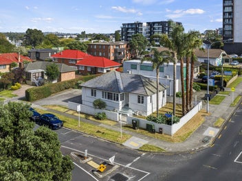 Image 1 of 24