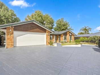 Renovated & Ready - Top Schools on Your Doorstep