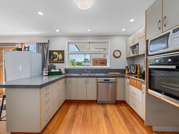 Versatile family living on a generous section