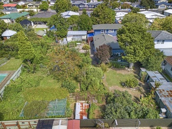 Image 1 of 21