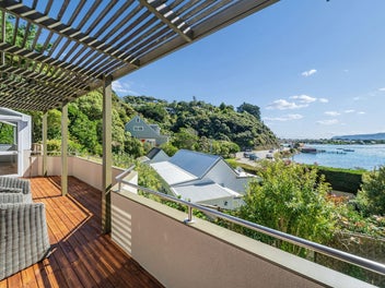 Glistening Water Views | Elevated Everyday Living