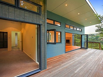 Elevated north west position with practical living