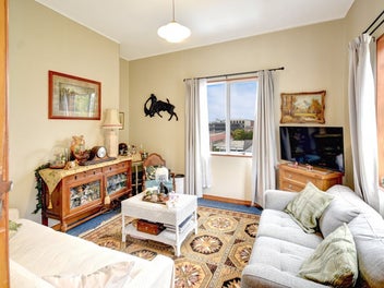 Smart First Step Near the CBD