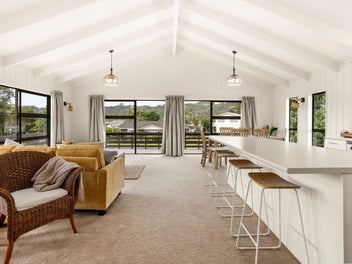 Double living, endless flexibility