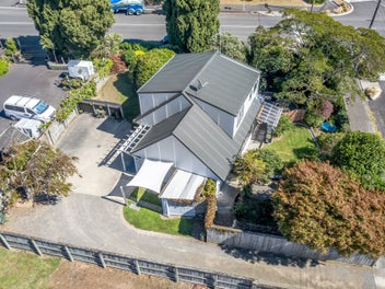 Private & Perfectly Positioned