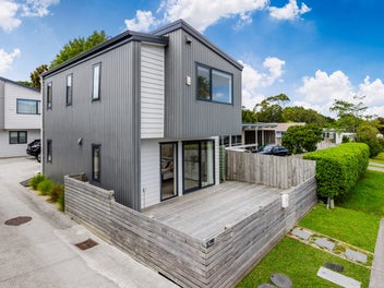 Stylish, Standalone & Seriously Tempting