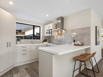 Light, Bright & Close to Everything