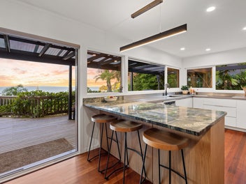 Must Sell! Unmissable Coastal Views + Pool