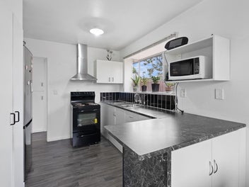 Location, Convenience & Motivated Sellers