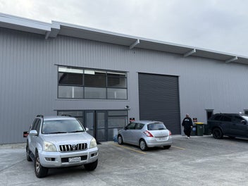 Image 1 of 10