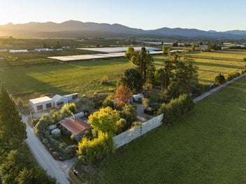 Private rural retreat in Lower Moutere