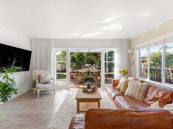 Your Slice of Manly Paradise