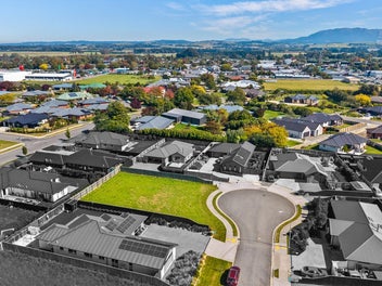 Prime Position in Oakfields Subdivision