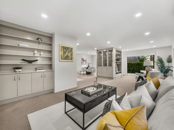 Land & Living Opportunity in St Johns Park