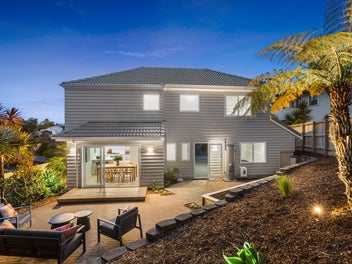 Luxury Living. Stunning Setting, High End